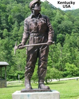 statua al minatore